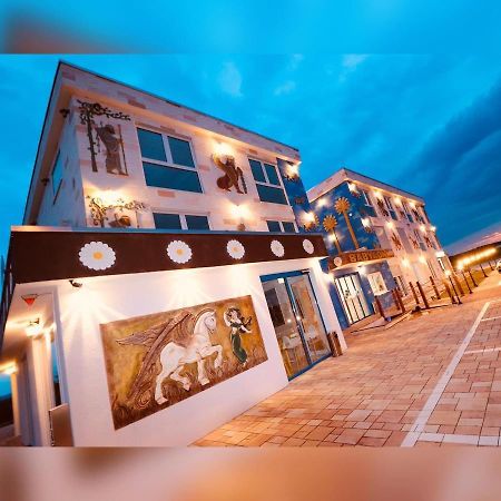 Hotel Babylon am Europa-Park Ringsheim Bagian luar foto